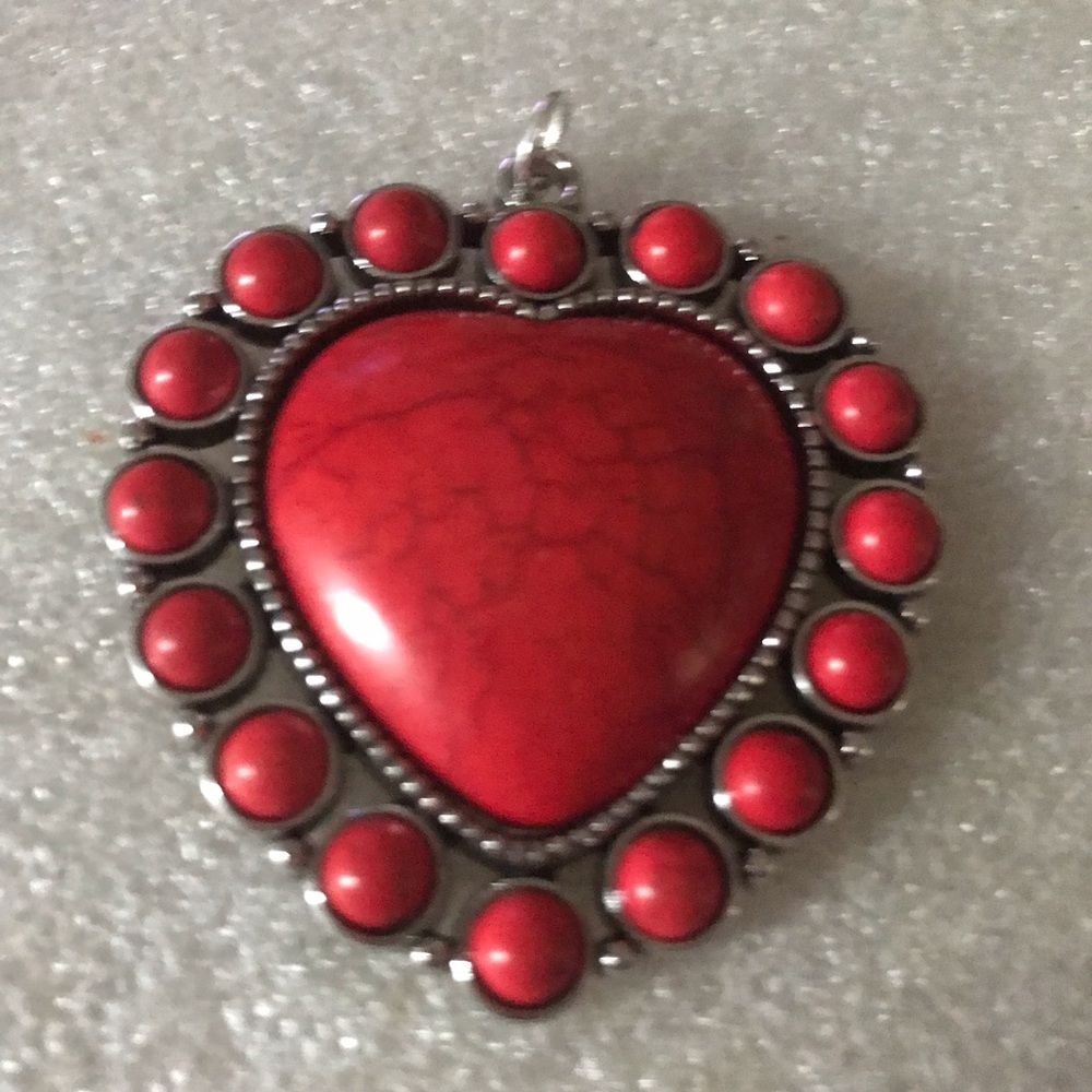 Red Heart Stone Pendant Necklace - Women Jewelry